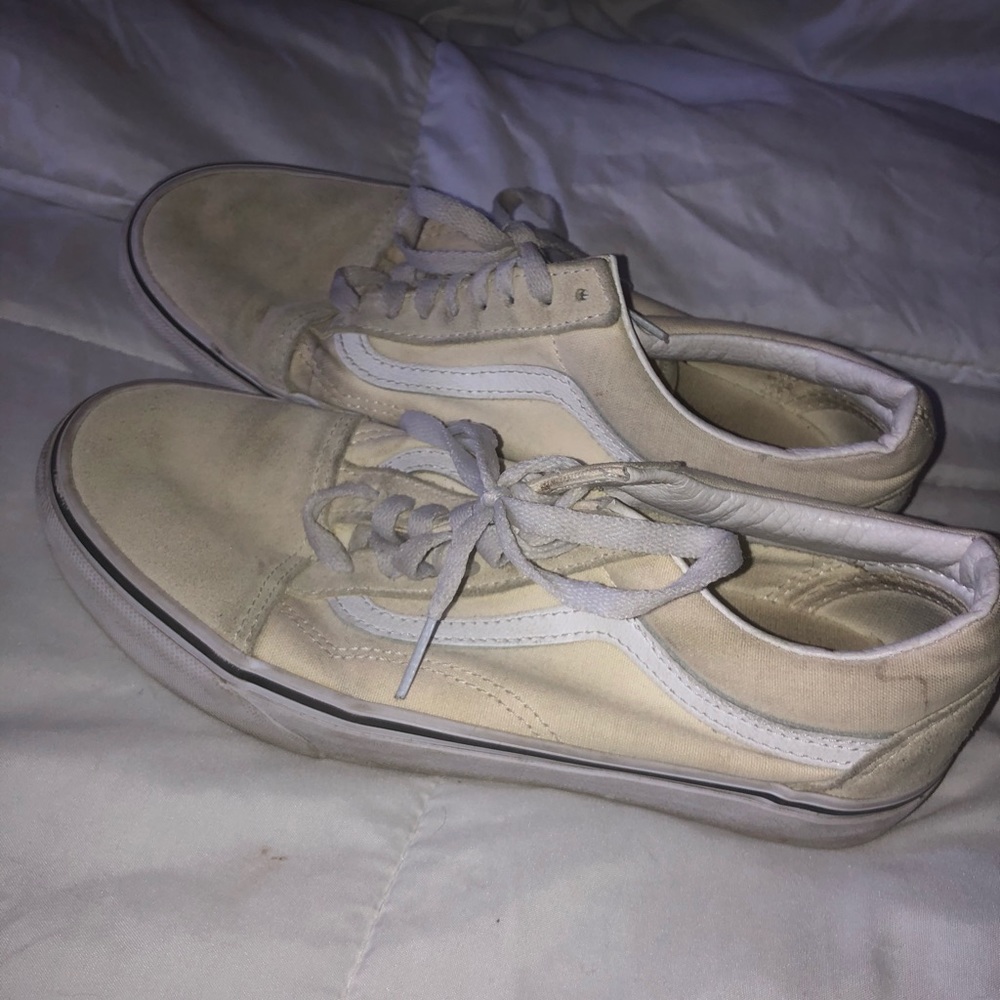 Used tan old skool vans